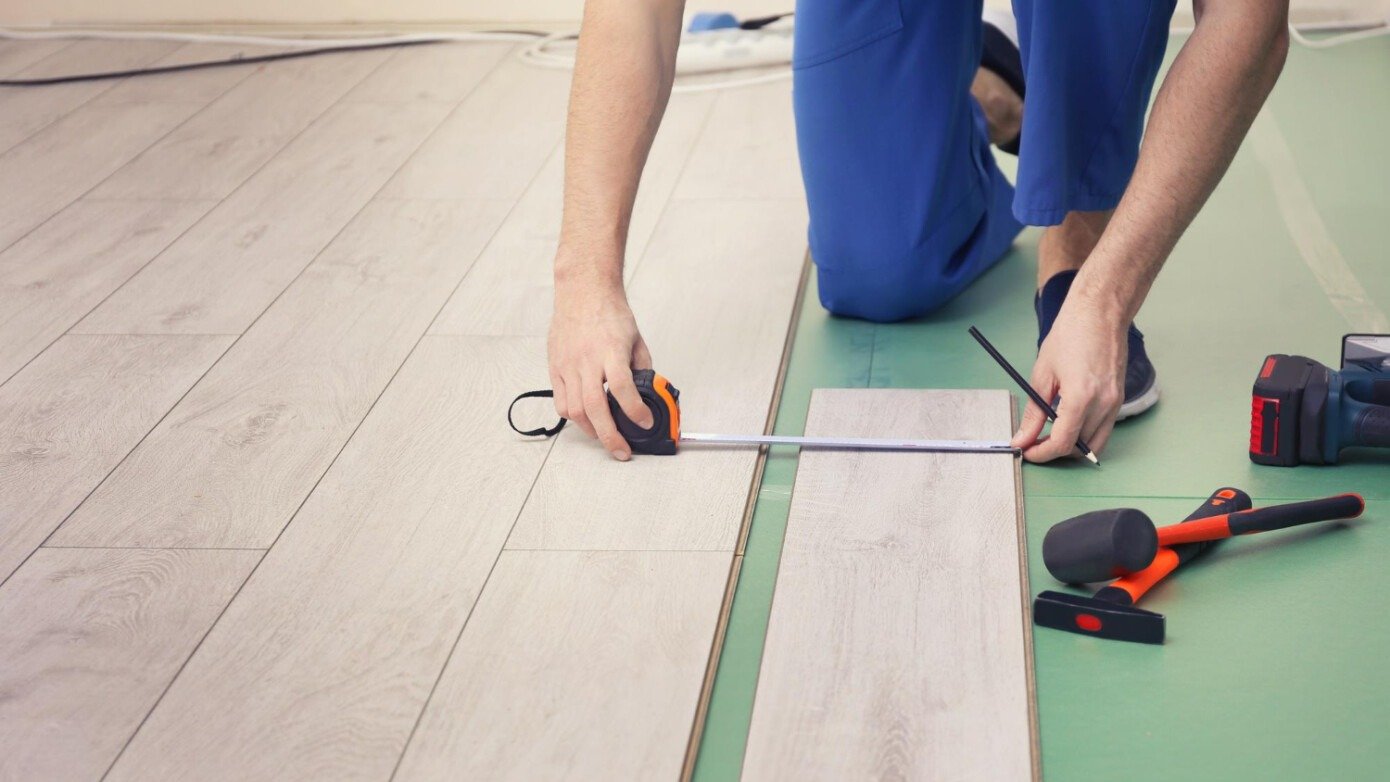 A Complete Guide to Laying Engineered Wood Flooring